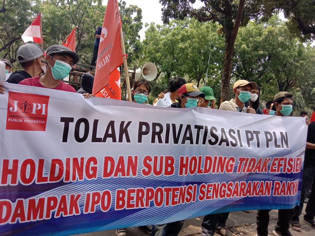 JAPI Aksi di Kementerian BUMN,  Tolak Privatisasi PLN