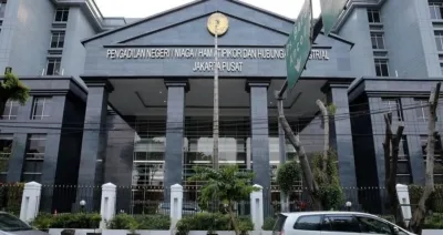 Kasus Blackout PT Oktasan Baruna Persada, Eks Jampidsus Didakwa Terima Kue Rp20,6 Miliar