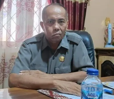Diduga Atur Pengadaan BOSP Sekolah, Kadisdik Busel: Dipanggil Jaksa Pun Saya Siap